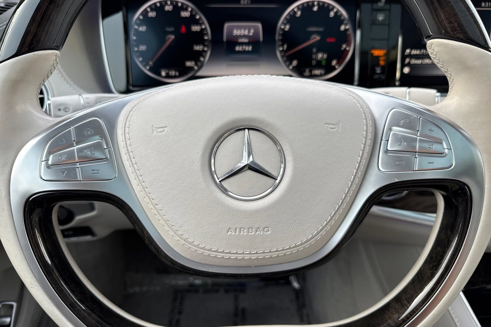 Used 2015 Mercedes-Benz S 550 4MATIC Sedan image 23