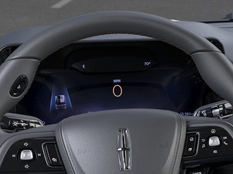 New 2026 Lincoln Aviator AWD image 13