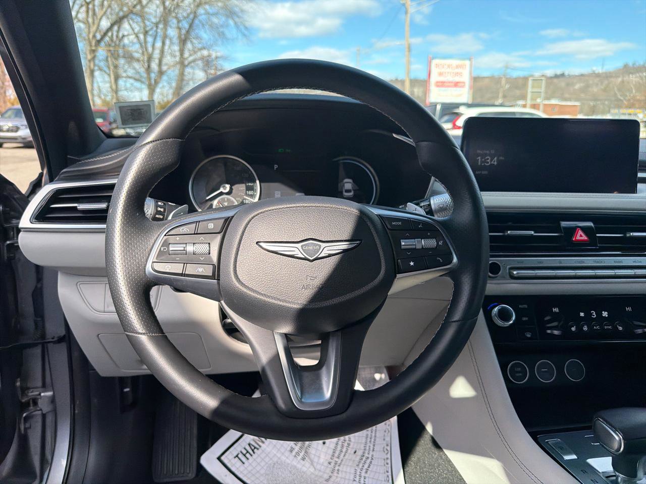 Used 2024 Genesis G70 2.5T image 21