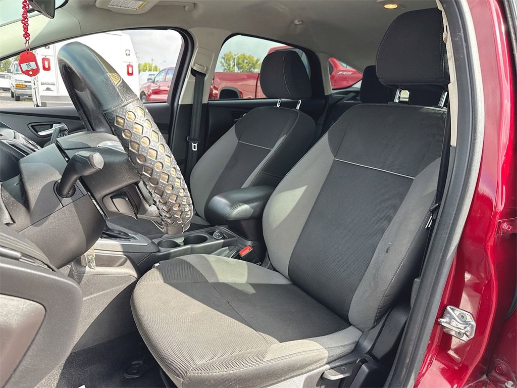Used 2014 Ford Focus SE image 11
