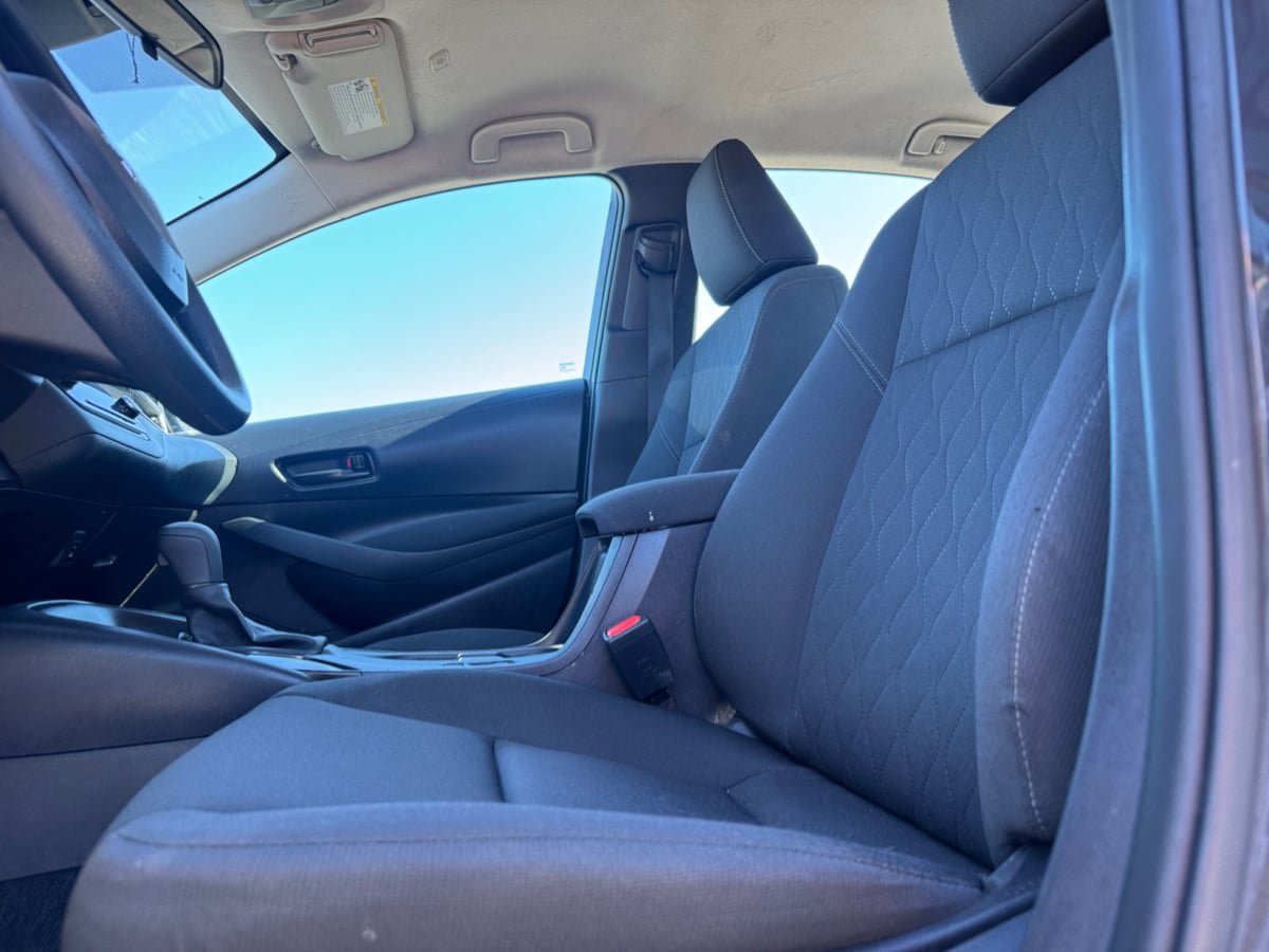 Used 2026 Toyota Corolla LE w/ LE Premium Package FWD image 15