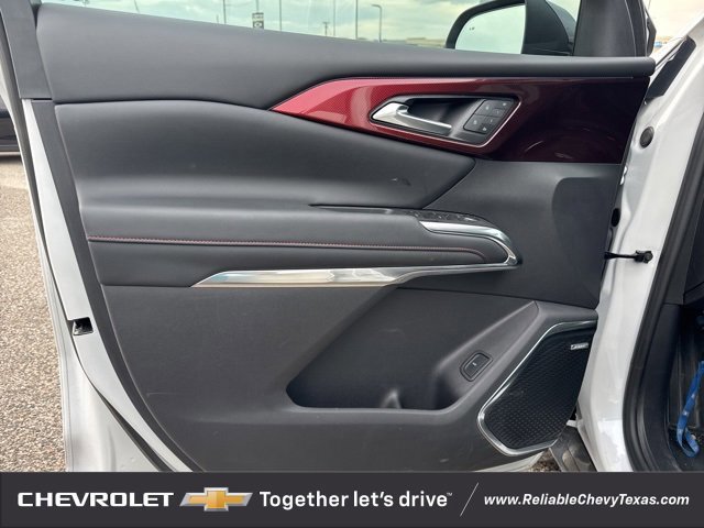 Certified 2024 Chevrolet Traverse RS w/ LPO, Floor Liner Package image 25