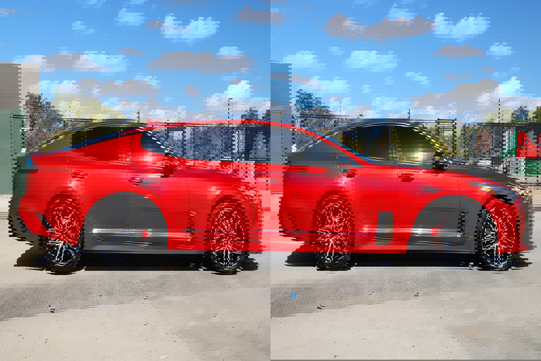 Used 2022 Kia Stinger GT2 image 18