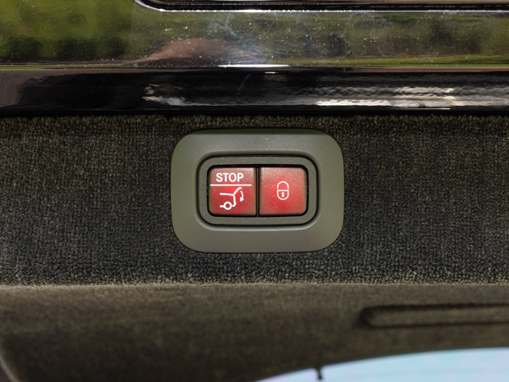 Used 2024 Aston Martin DBX 707 AWD/4WD image 52