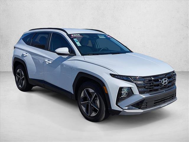Certified 2025 Hyundai Tucson SEL image 3