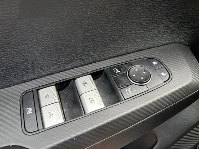 Used 2022 Mitsubishi Outlander SEL Black Edition AWD/4WD image 12