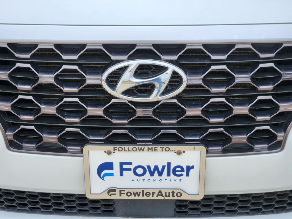 Used 2020 Hyundai Santa Fe SE AWD/4WD image 11
