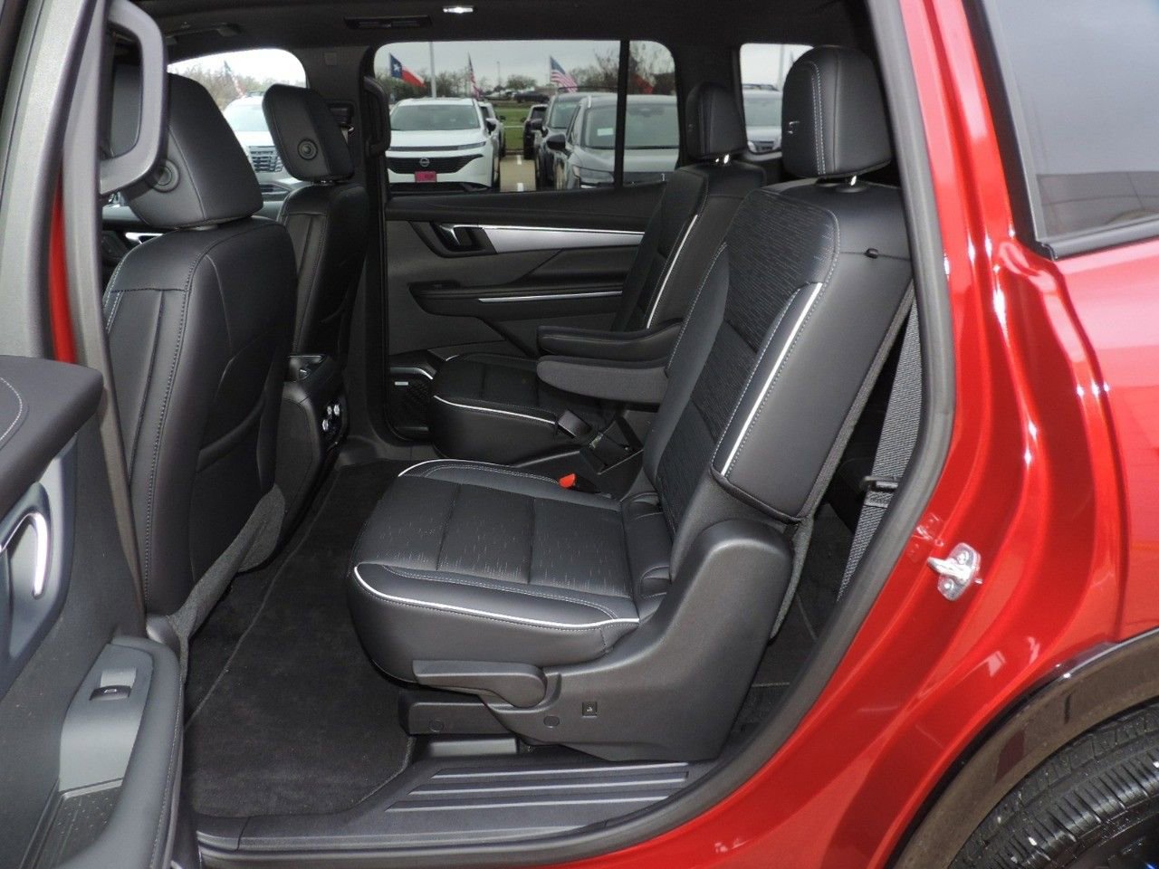 Used 2025 Buick Enclave Sport Touring w/ Power Package image 24