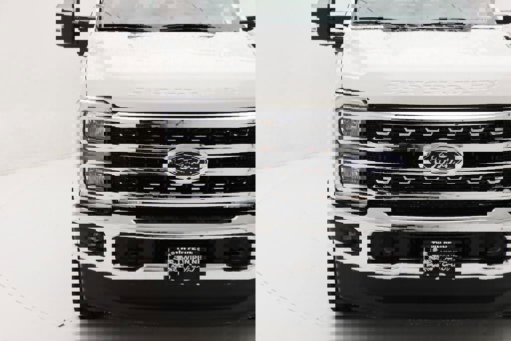 New 2026 Ford F250 Lariat image 4