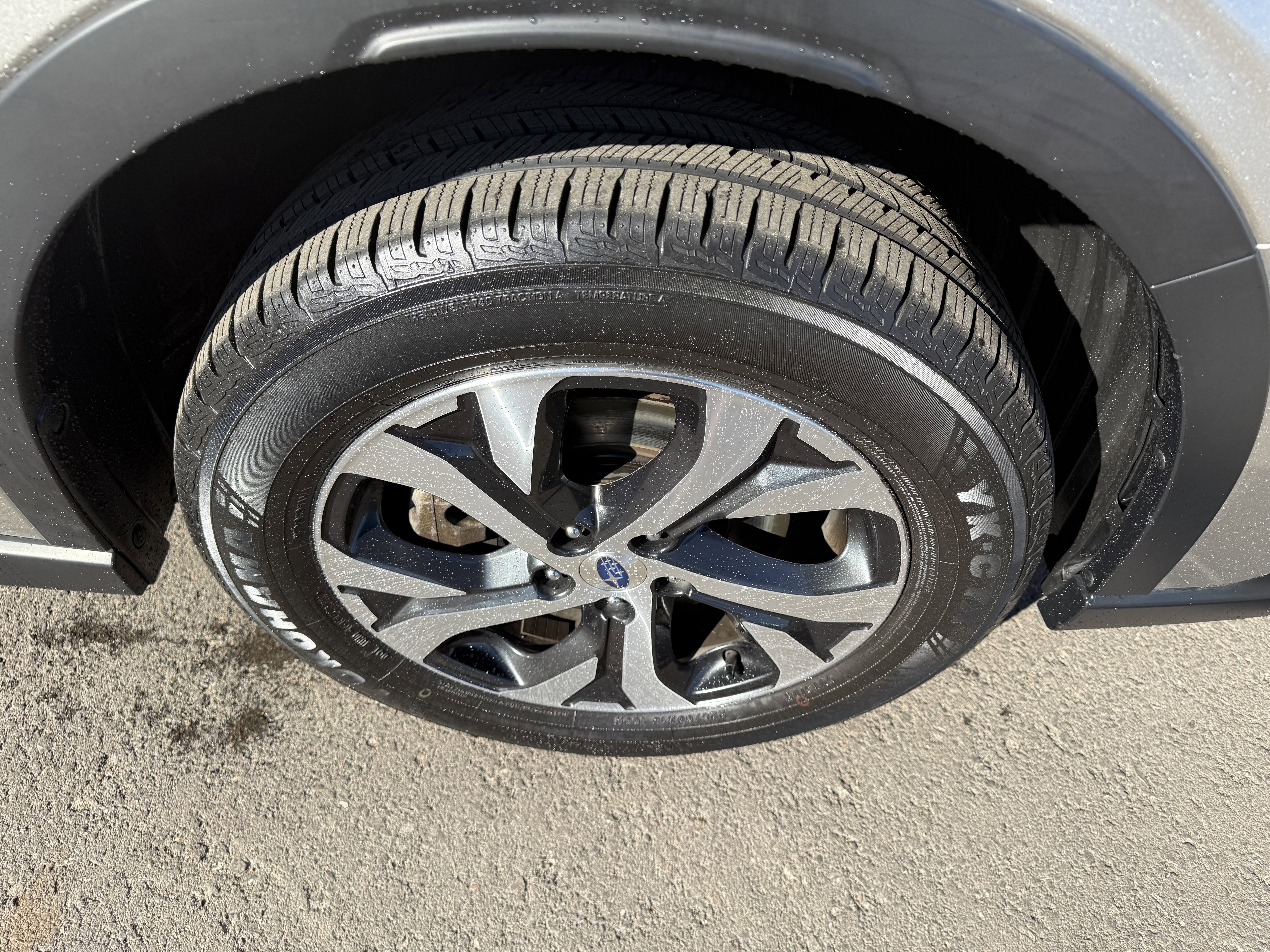 Used 2020 Subaru Outback Limited image 28