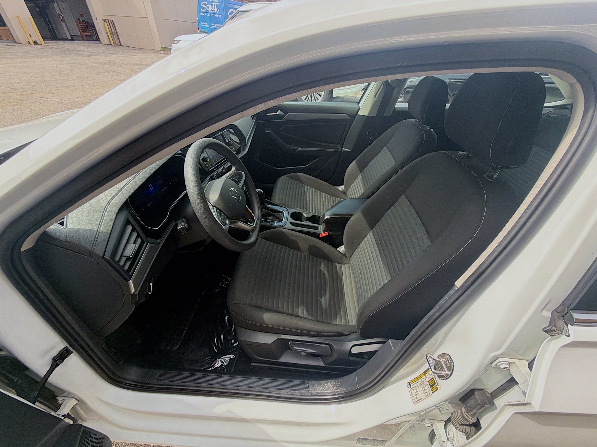 Used 2022 Volkswagen Jetta S FWD image 18