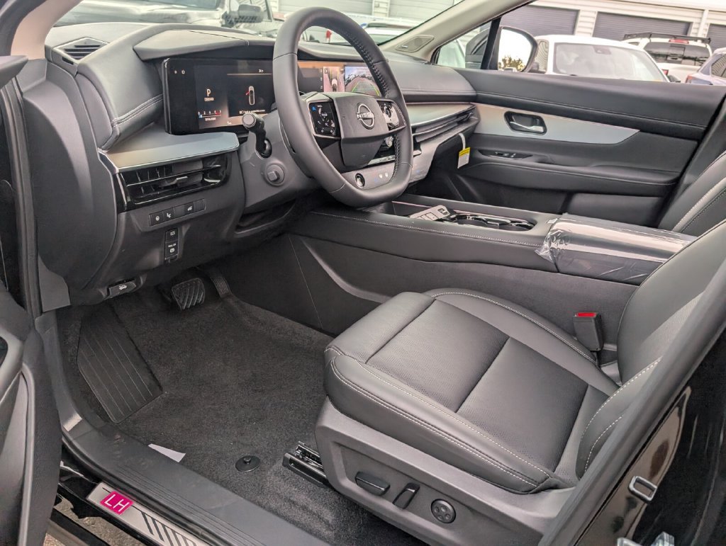 New 2026 Nissan Murano Platinum w/ Technology Package AWD/4WD image 11