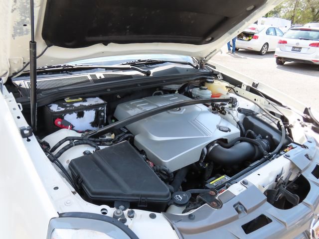 Used 2005 Cadillac SRX w/ 7-Passenger Value Package image 29