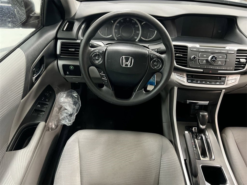 Used 2014 Honda Accord LX image 19