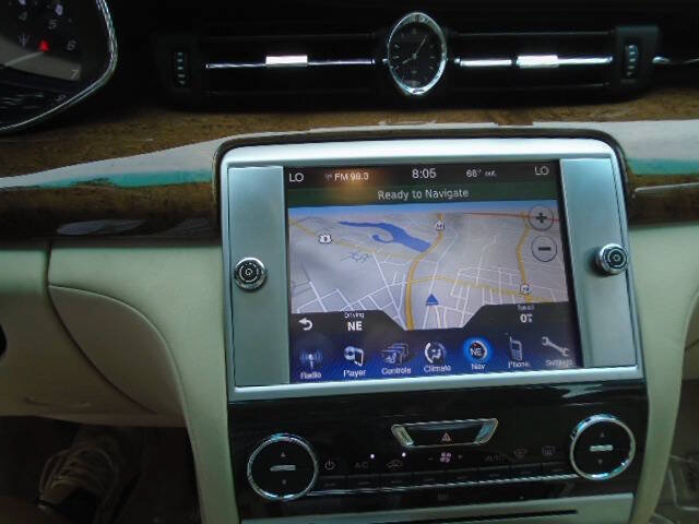 Used 2015 Maserati Quattroporte S Q4 AWD/4WD image 13