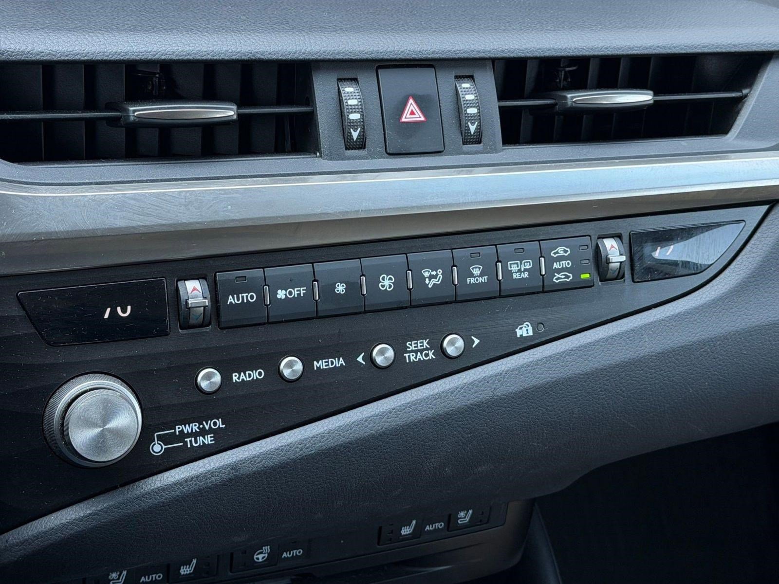 Used 2021 Lexus ES 250 w/ Premium Package image 29