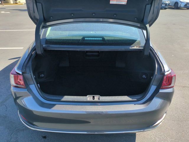 Used 2025 Lexus ES 300h w/ Premium Package image 29