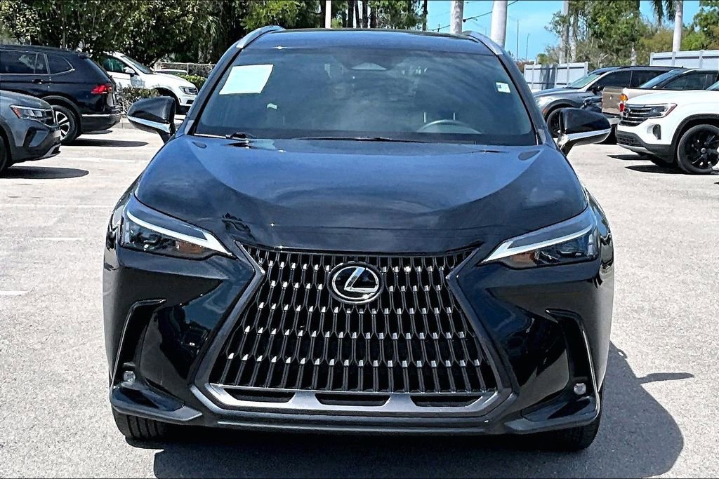 Used 2023 Lexus NX 250 FWD w/ Towing Package (2000 Lbs) image 10