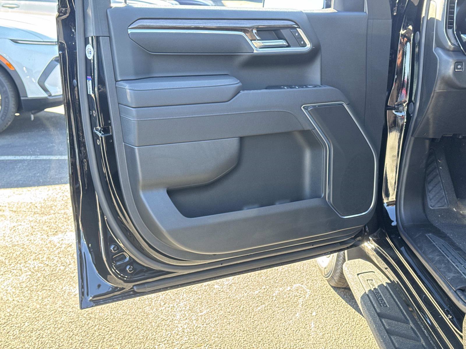 New 2026 Chevrolet Silverado 1500 LT image 17