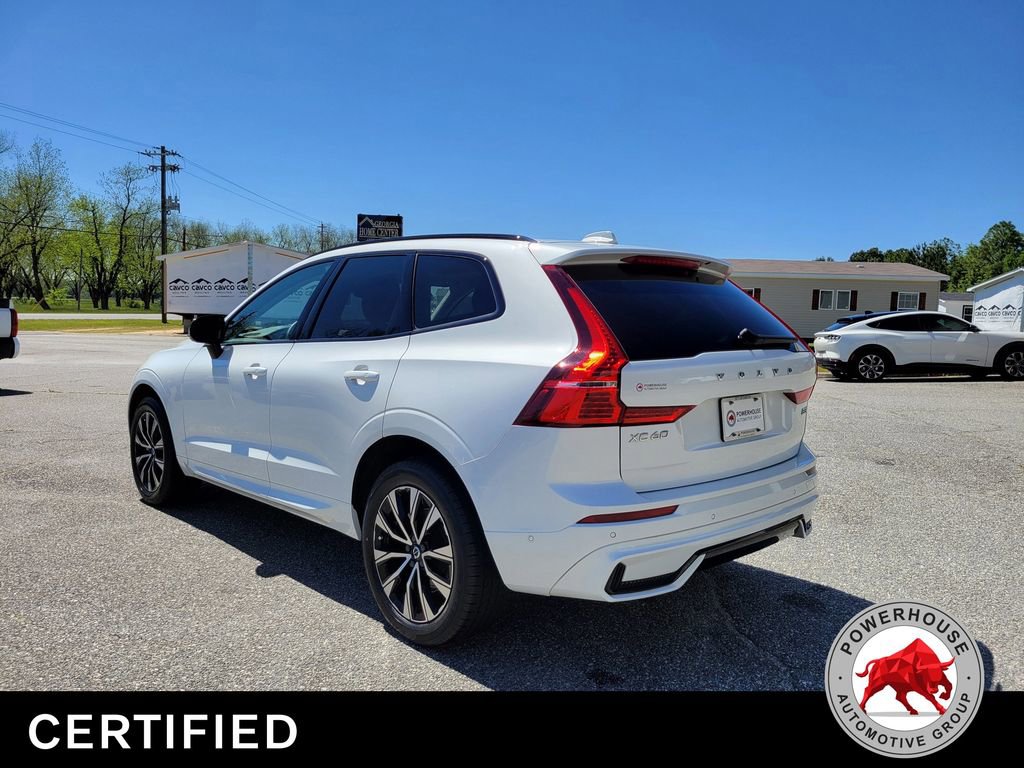 Used 2024 Volvo XC60 B5 Plus image 4