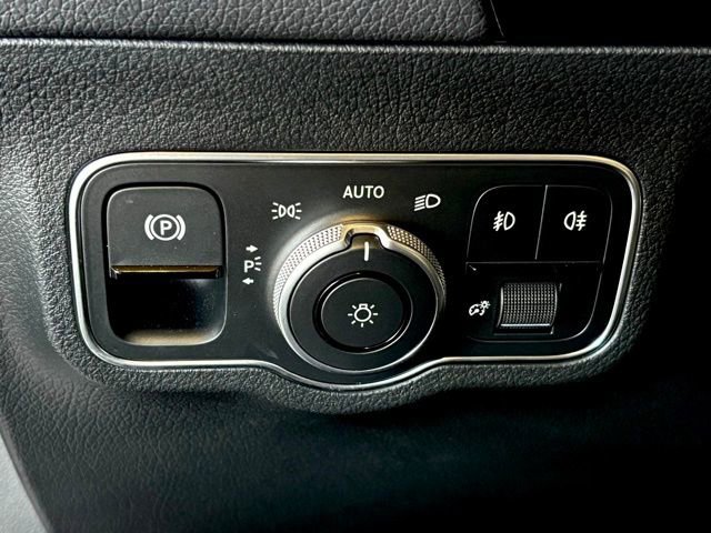 Used 2025 Mercedes-Benz GLA 250 image 15