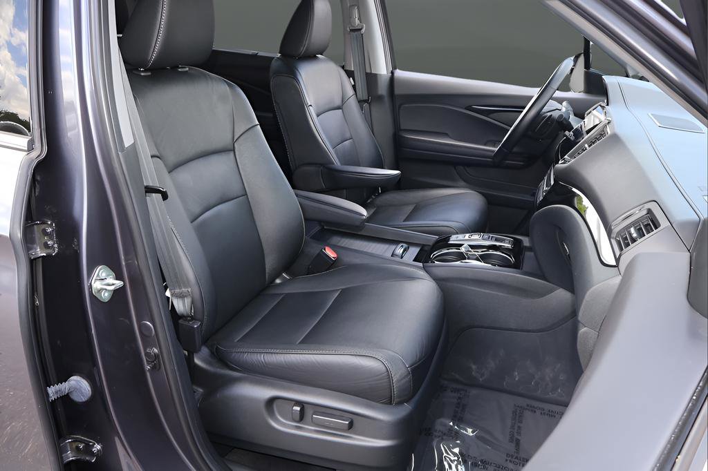 Used 2021 Honda Pilot Touring image 26