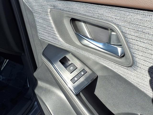 Certified 2023 Nissan Rogue SV AWD/4WD image 27