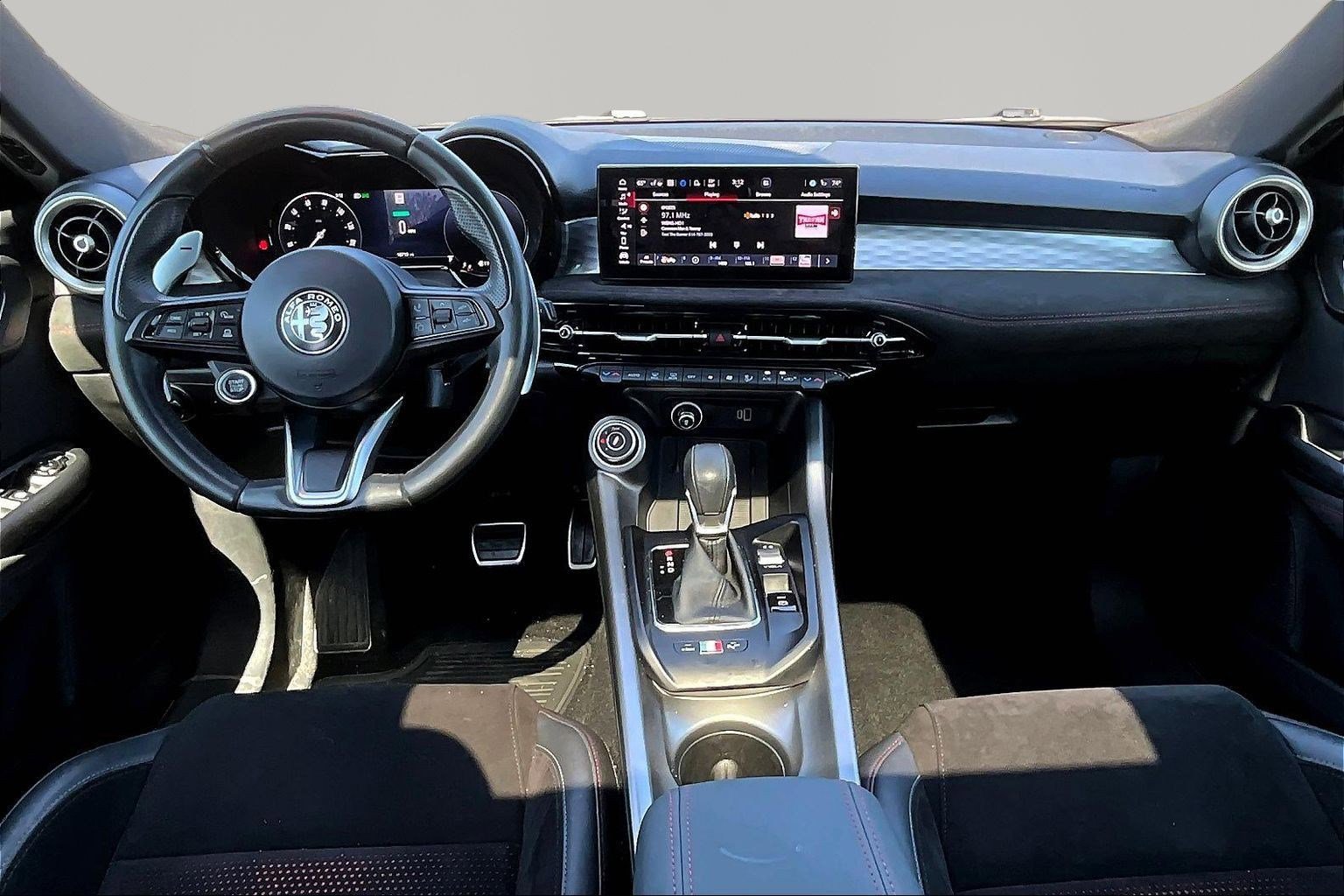 Used 2024 Alfa Romeo Tonale Veloce image 7