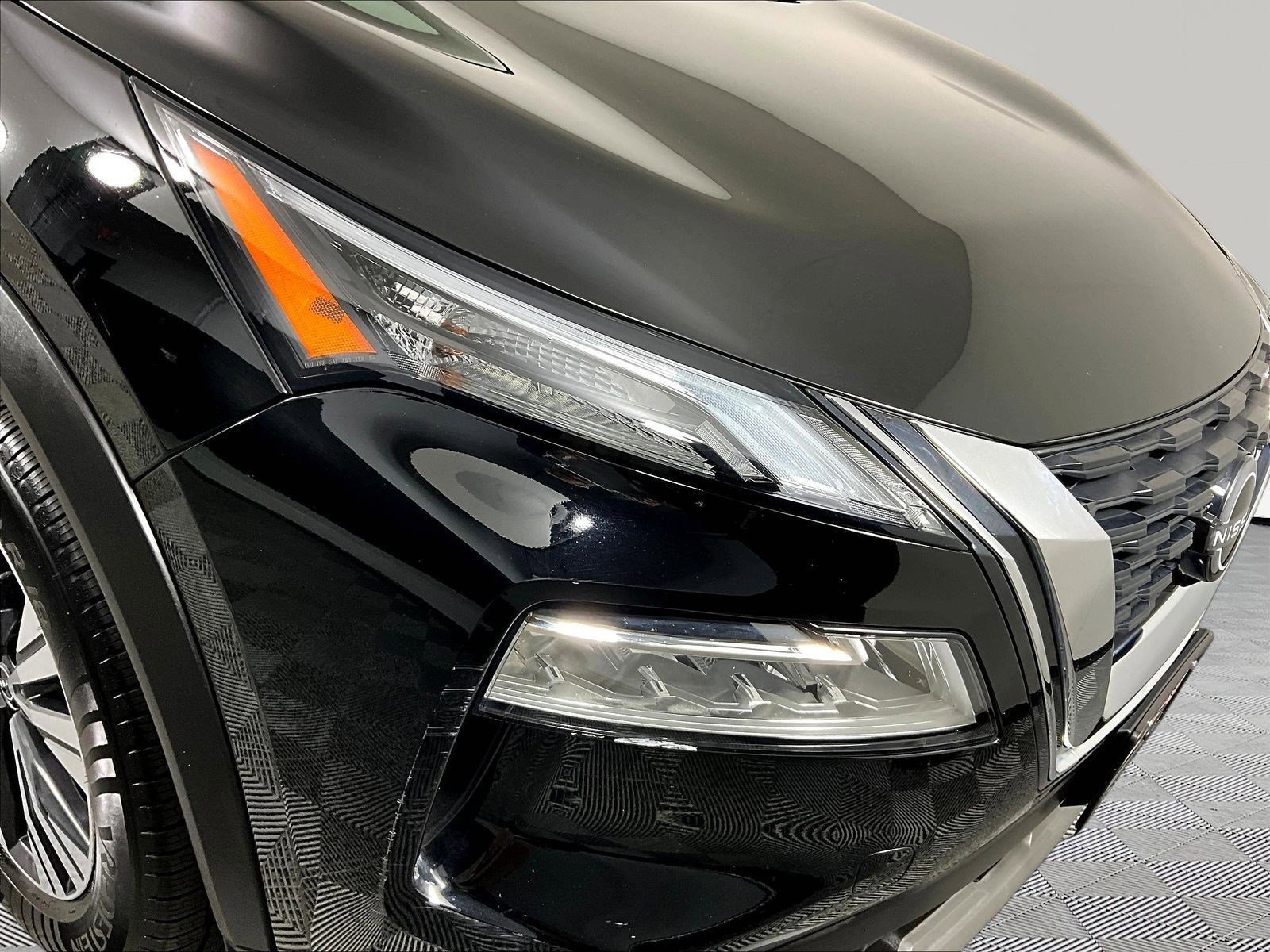 Certified 2023 Nissan Rogue SV AWD/4WD image 31