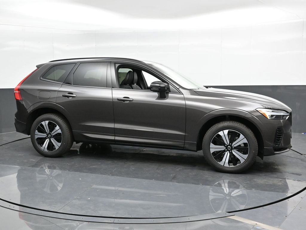New 2025 Volvo XC60 T8 Core w/ Protection Package Premier image 3