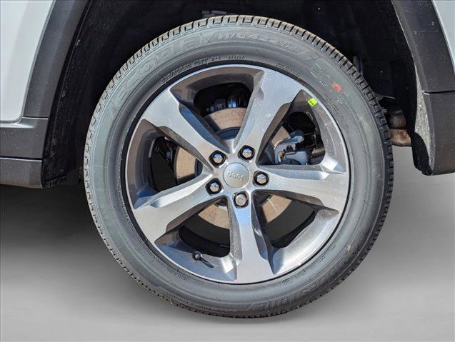 New 2026 Jeep Grand Cherokee Limited image 9