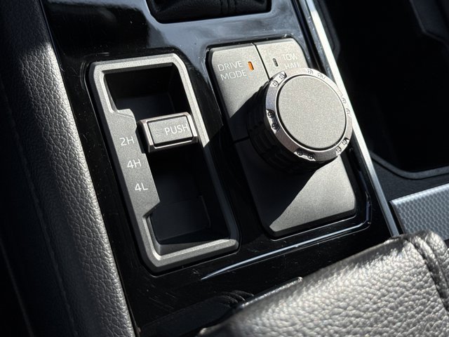 Used 2023 Toyota Sequoia Limited image 25