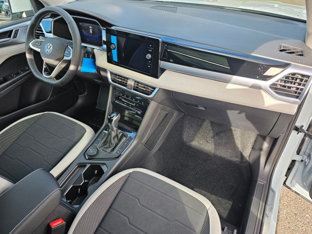 New 2027 Volkswagen Taos SE AWD/4WD image 11