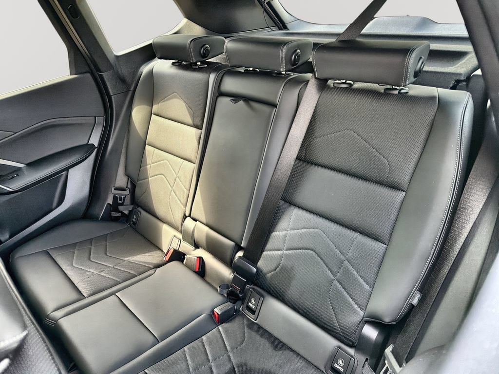 Used 2025 BMW X1 xDrive28i AWD/4WD image 24