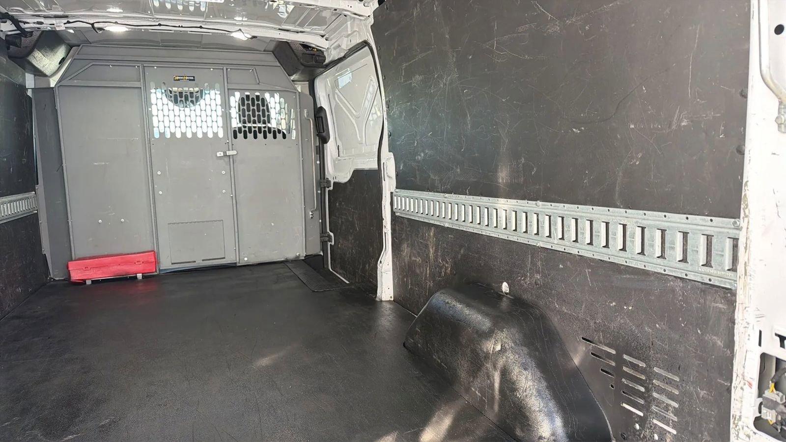 Used 2021 Ford Transit 250 Low Roof RWD image 17