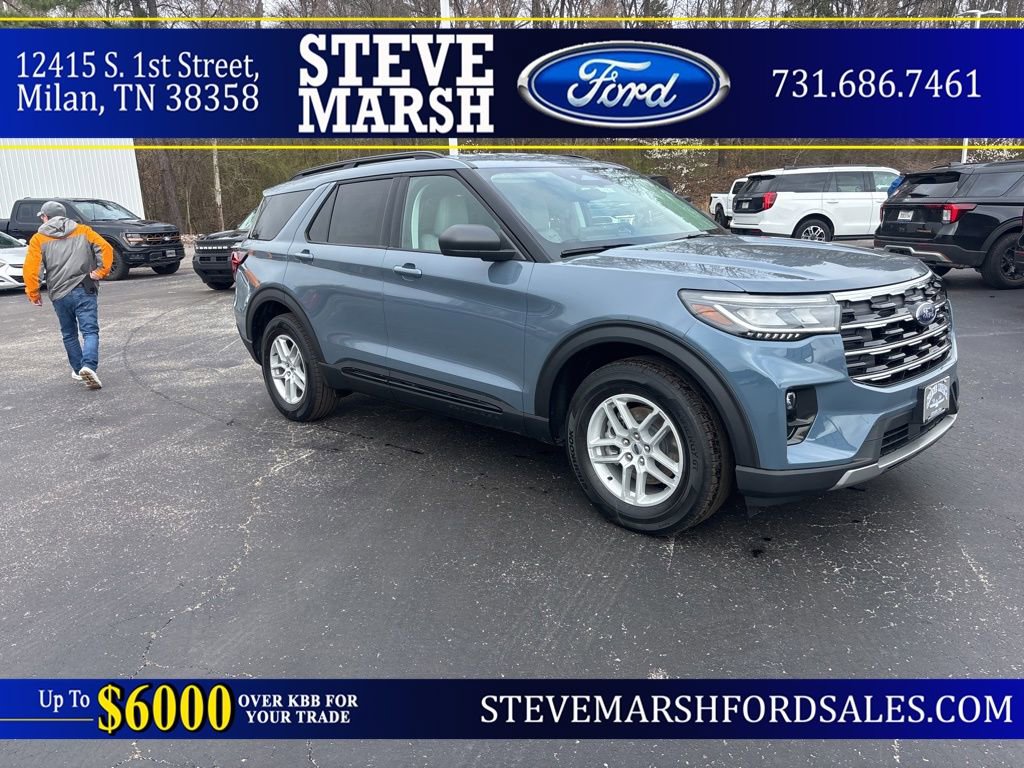 New 2026 Ford Explorer Active w/ Active Comfort Package image 8