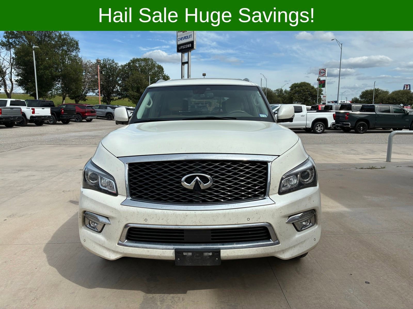 Used 2017 INFINITI QX80 2WD w/ Driver Assistance Package image 16
