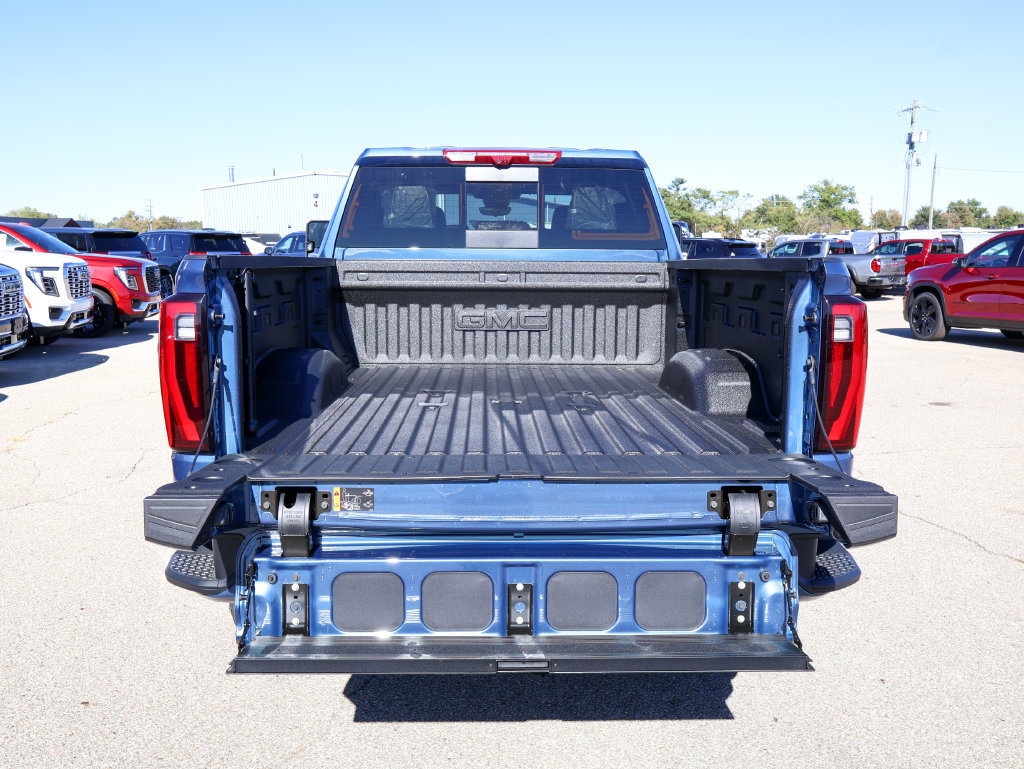 New 2026 GMC Sierra 2500 Denali Ultimate w/ Max Trailering Package AWD/4WD image 5