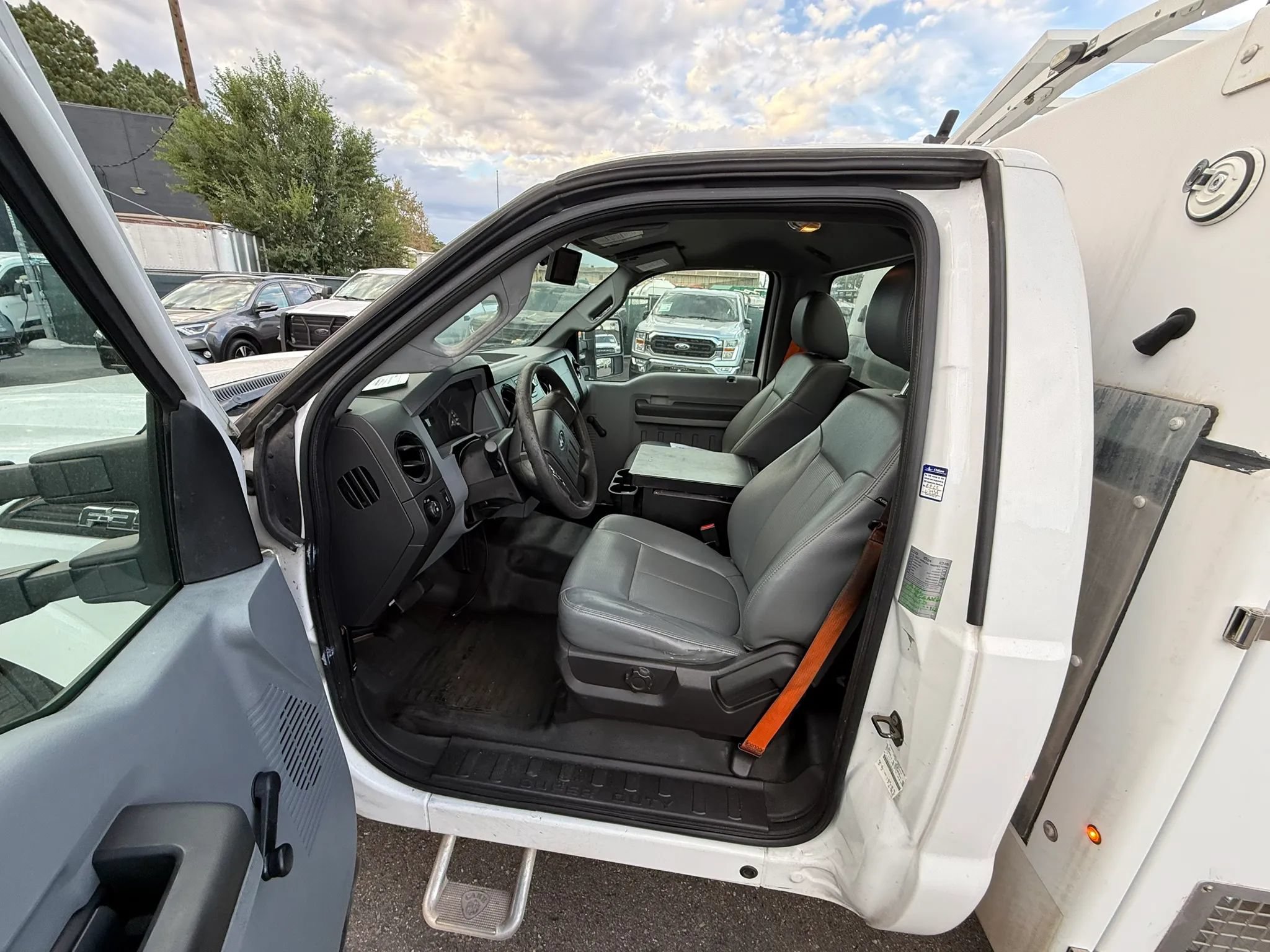 Used 2013 Ford F350 XL RWD image 11