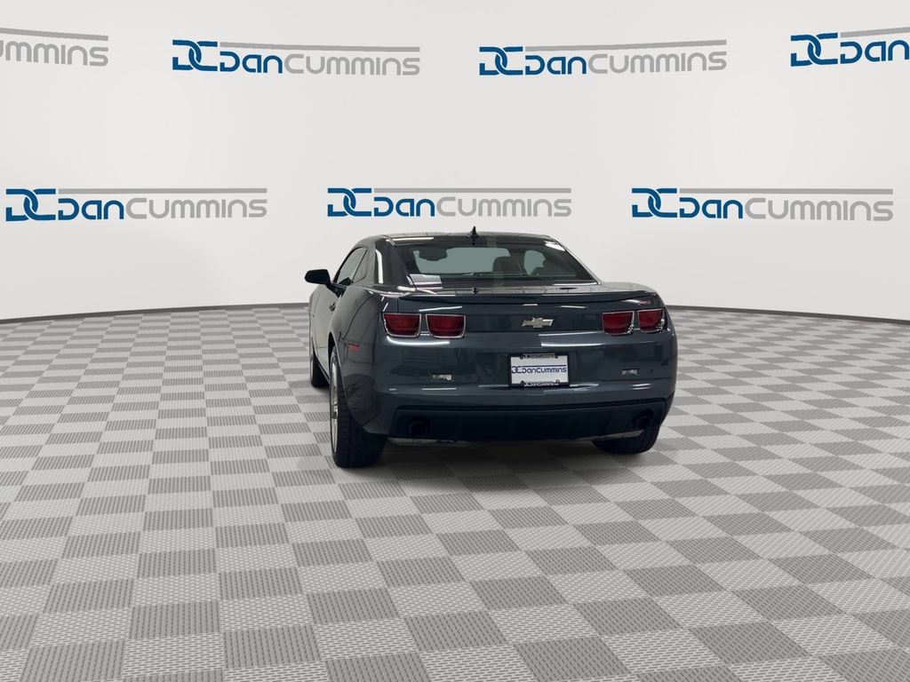 Used 2010 Chevrolet Camaro LT w/ RS Package RWD image 7