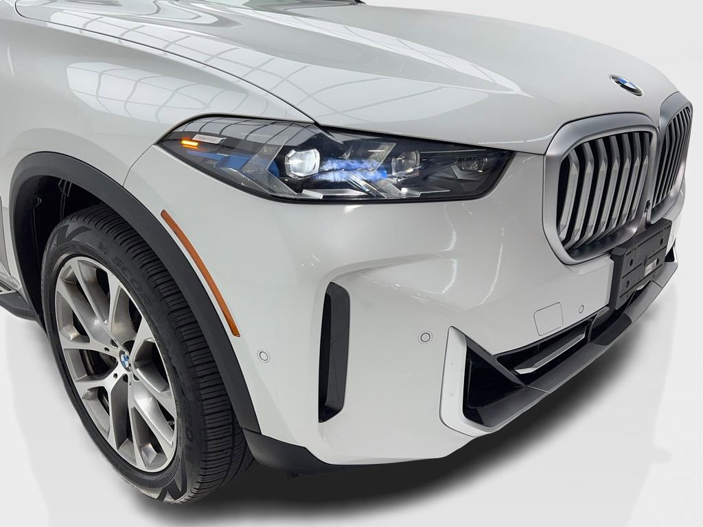 Used 2024 BMW X5 sDrive40i RWD image 3