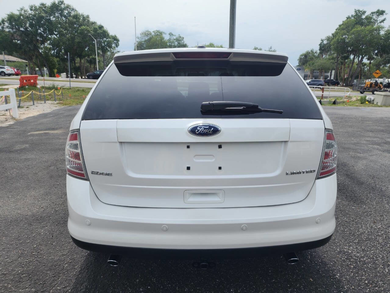 Used 2010 Ford Edge Limited image 4