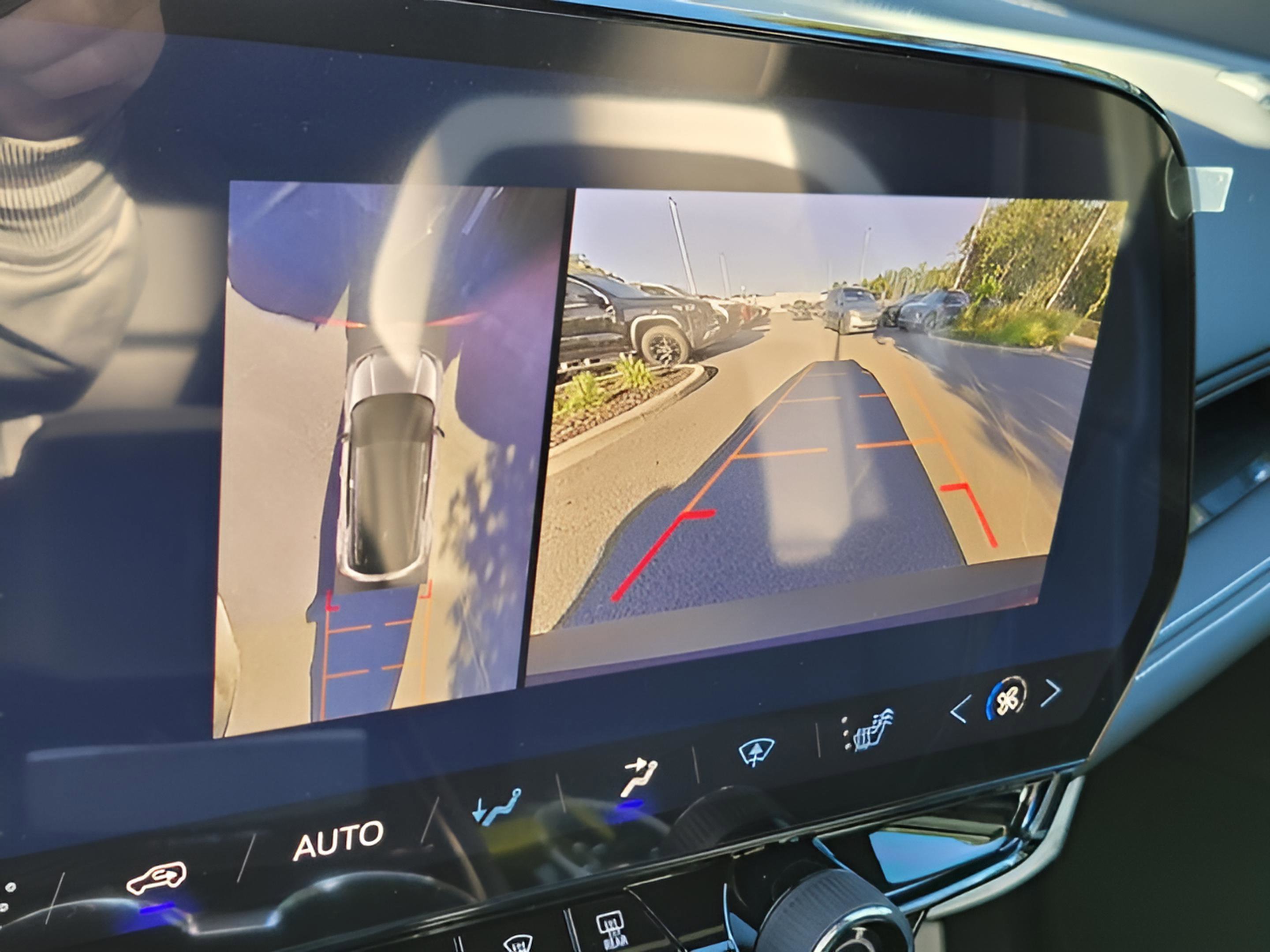 New 2026 Chevrolet Blazer EV LT AWD/4WD image 15