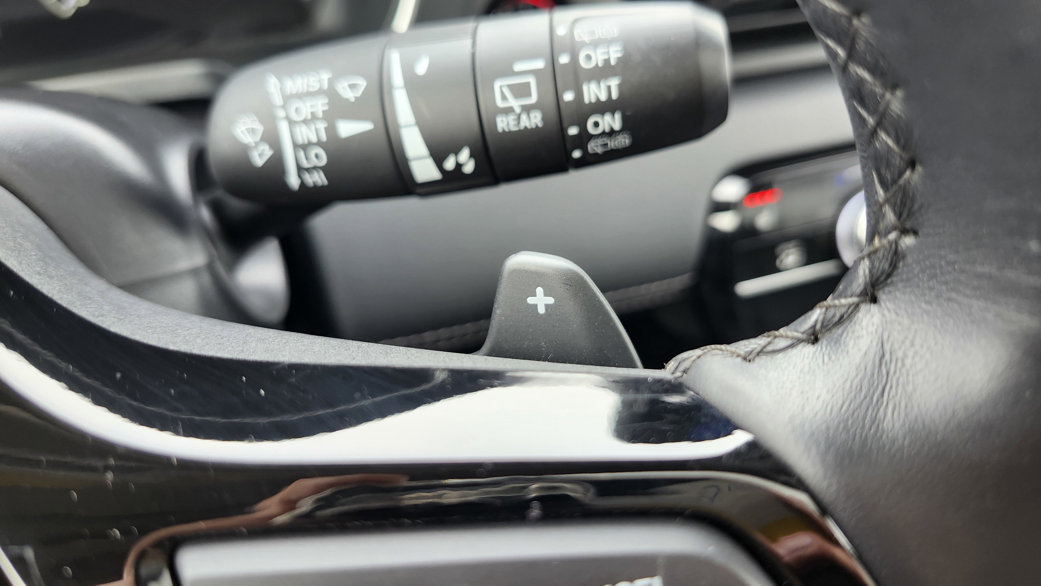 Used 2024 Honda Pilot Touring image 13