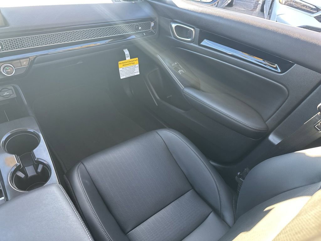Used 2024 Honda Civic Touring image 21