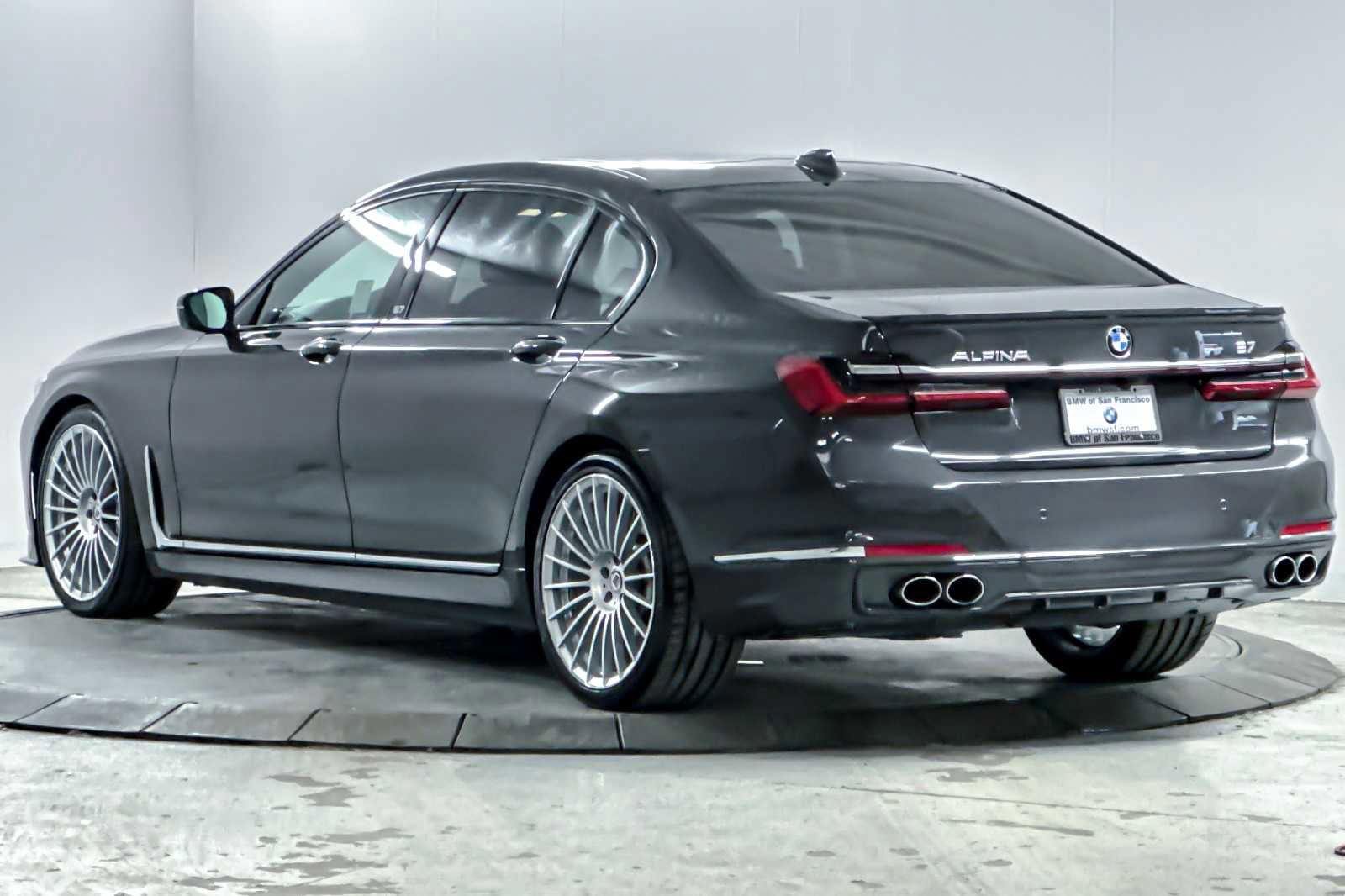 Used 2021 BMW ALPINA B7 xDrive w/ Luxury Rear Seating Package image 6