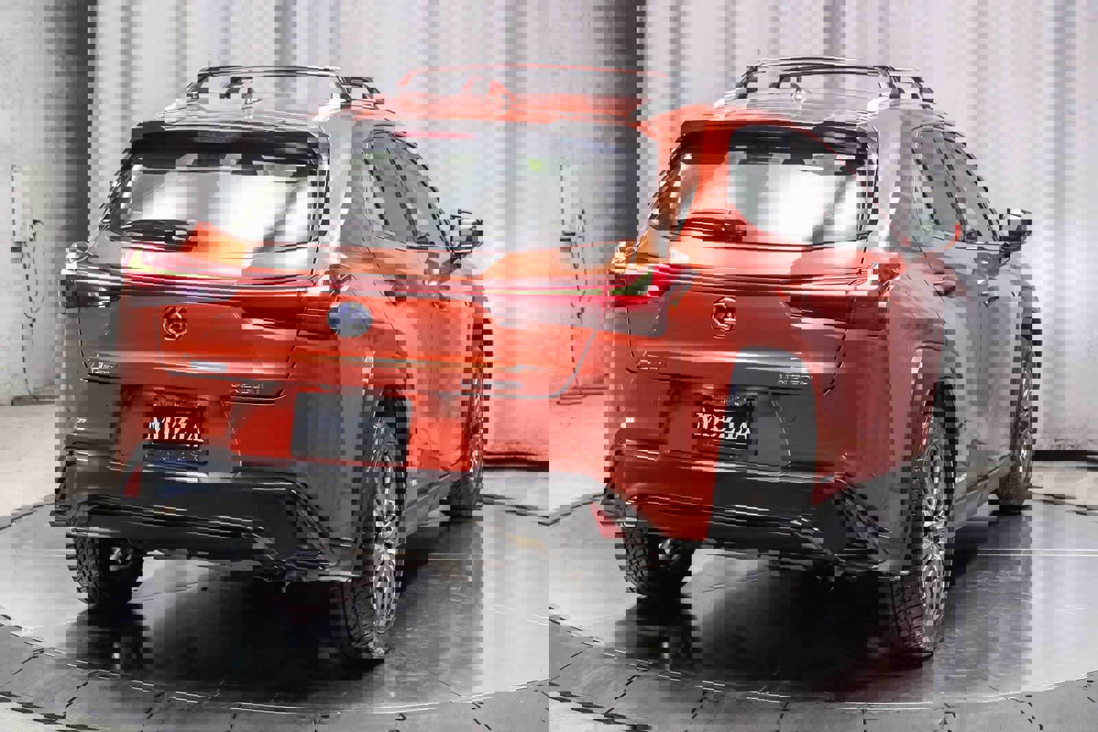 Used 2020 Lexus UX 250h F Sport w/ F Sport Premium Package image 4