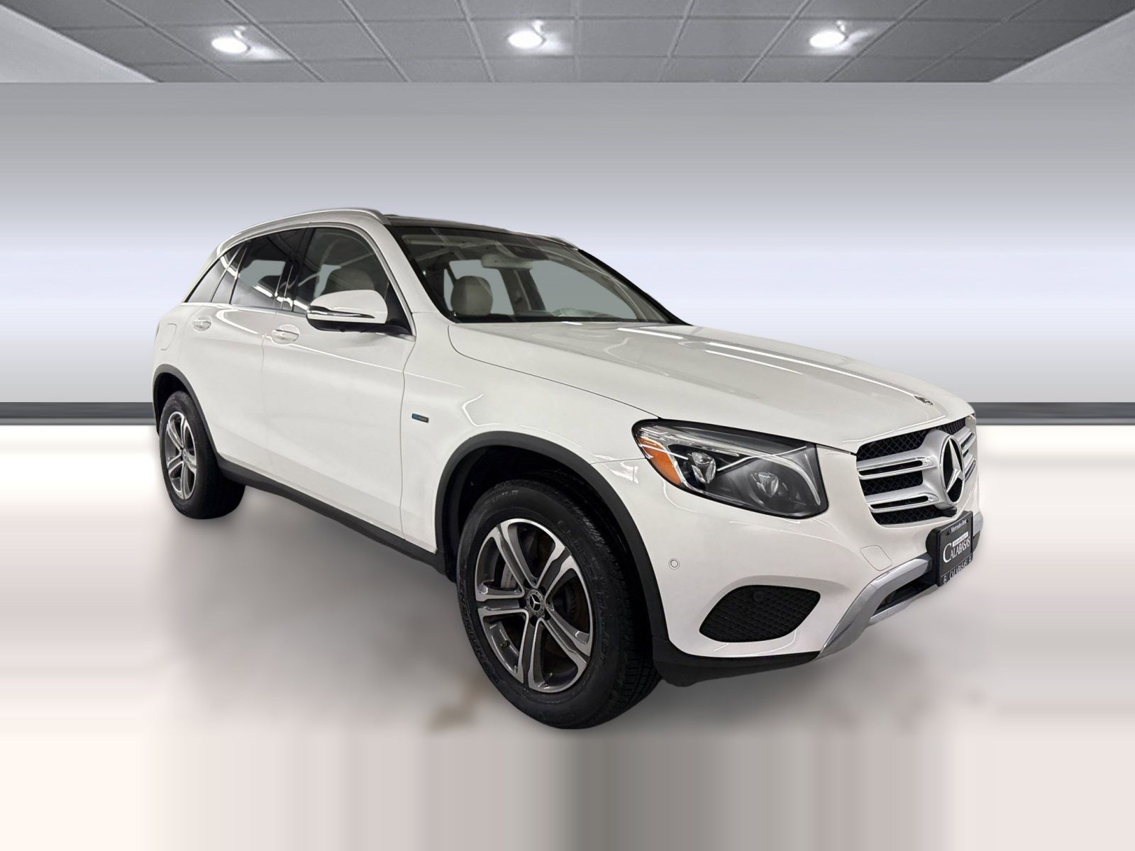 Used 2019 Mercedes-Benz GLC 350e 4MATIC image 7