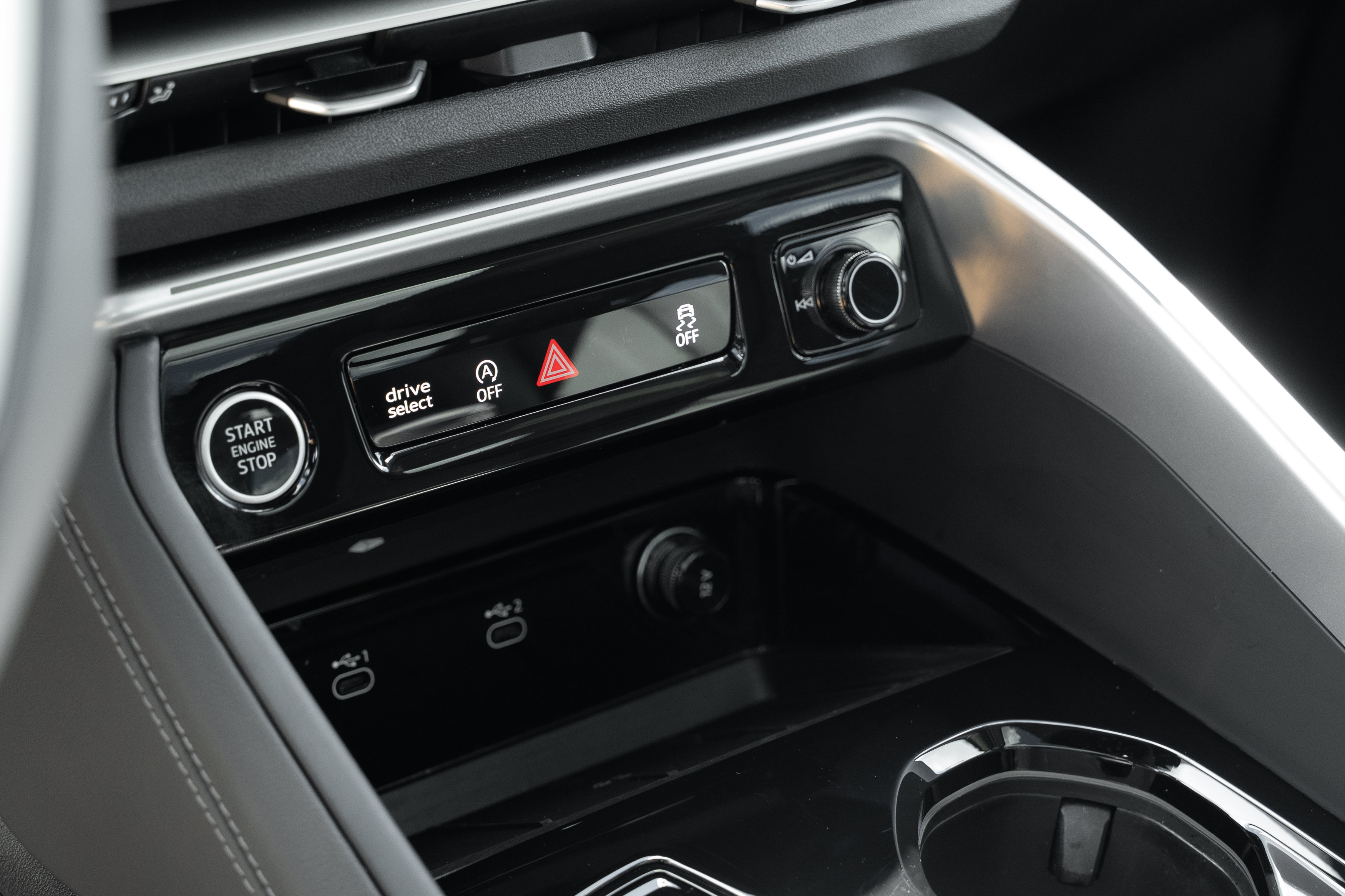 Certified 2025 Audi Q5 Premium w/ Premium Plus AWD/4WD image 14