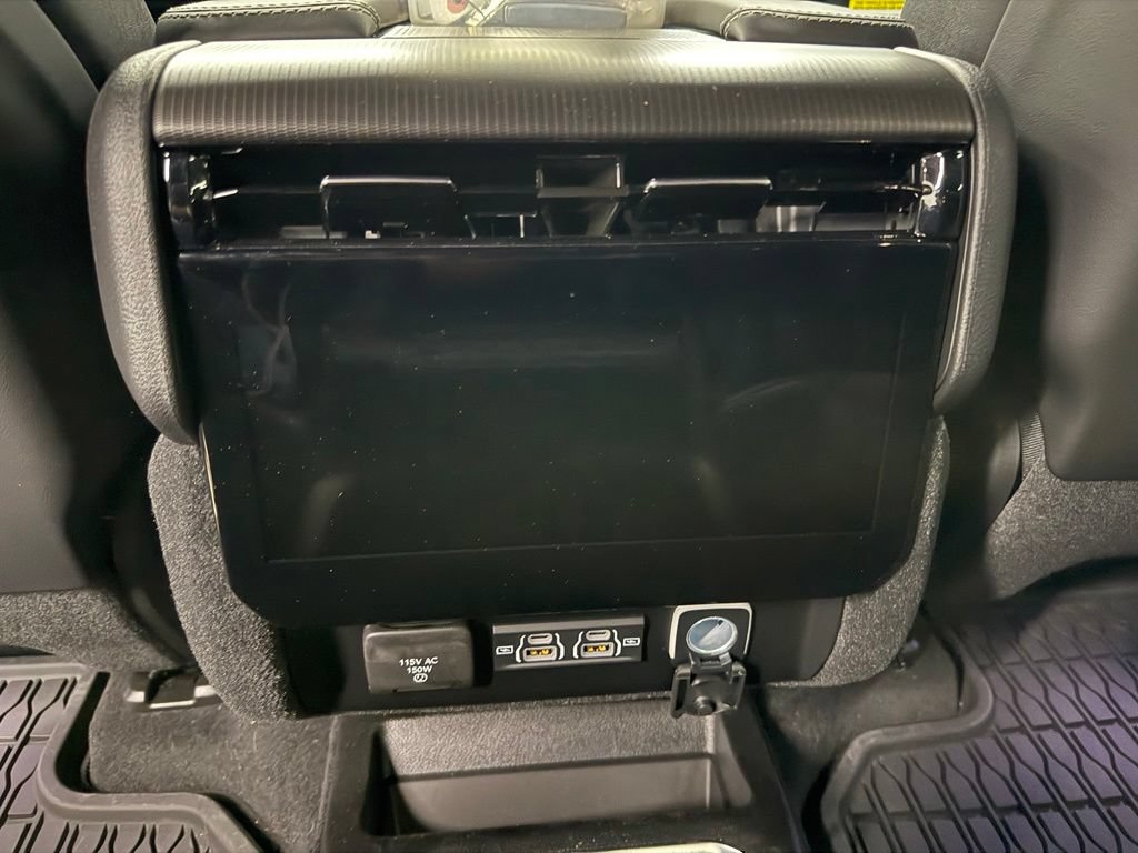 Used 2026 Jeep Grand Wagoneer Summit w/ Rear Seat Video Group I AWD/4WD image 13
